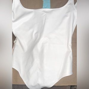 Susana Monaco bodysuit Sz medium nwt